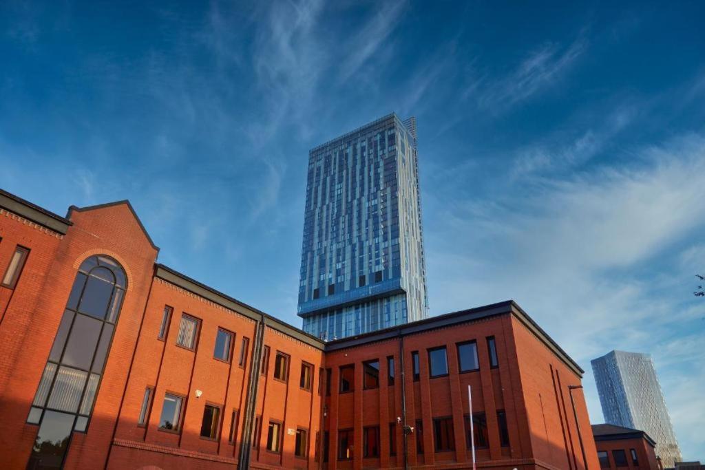 Adelphi Wharf Luxury Apartments Манчестер Экстерьер фото